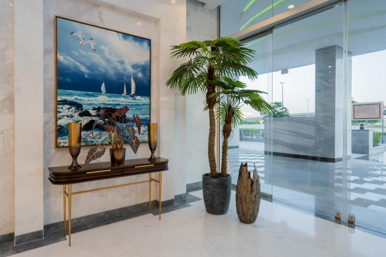 Exclusive Globalstay Apartments In Business Bay Free Parking & More! Дубай Екстер'єр фото